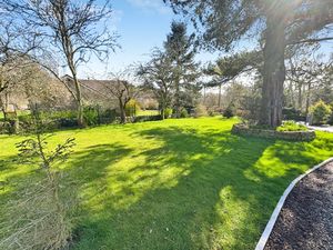 Photo 15- click for photo gallery